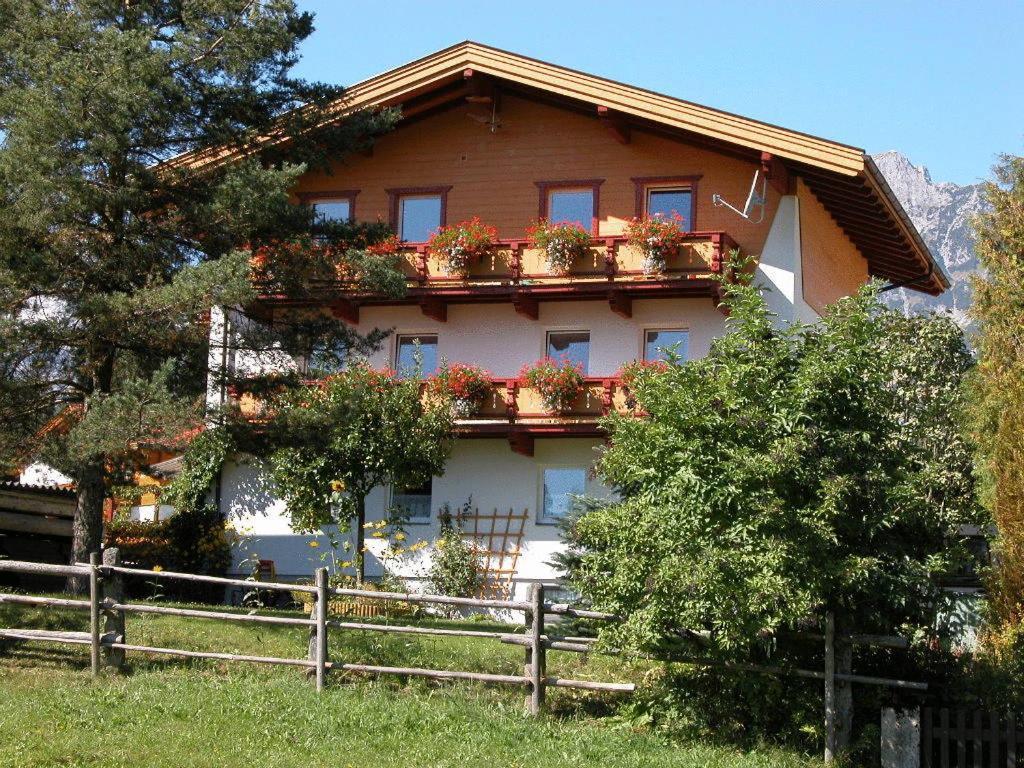 Haus Waldfriede Apartment Pertisau Exterior photo